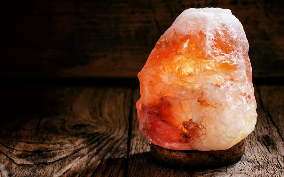 Are Himalayan Salt Lamps Good For You?