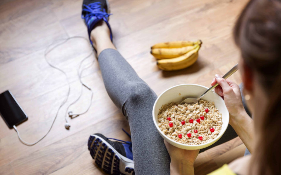 Why It’s Bad to Skip Meals Before and After Workouts